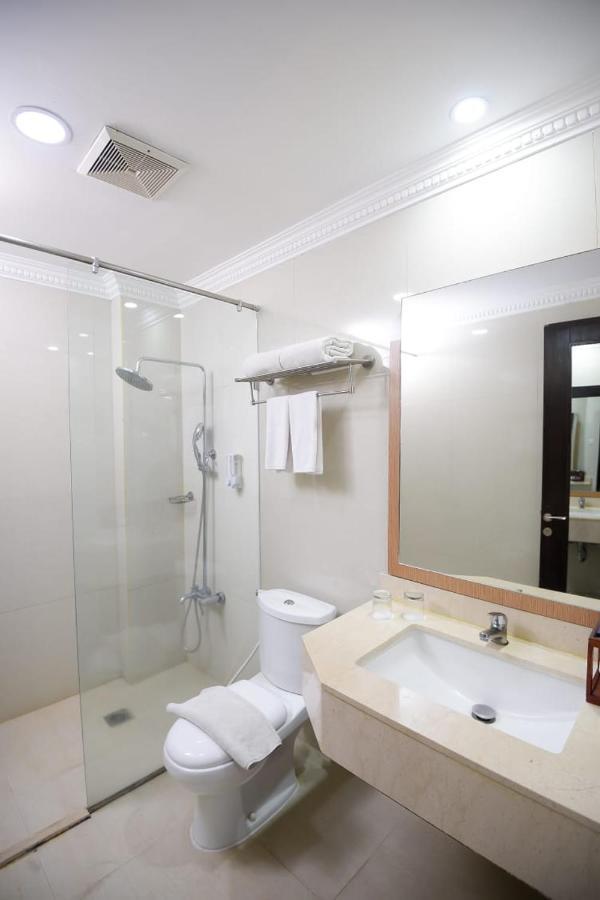 D'Senopati Malioboro Grand Hotel Yogyakarta Exteriör bild