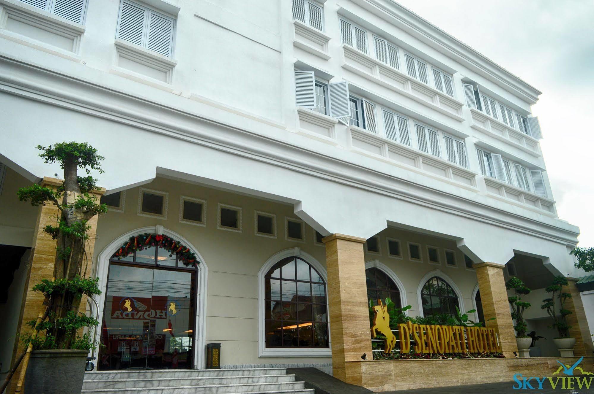 D'Senopati Malioboro Grand Hotel Yogyakarta Exteriör bild